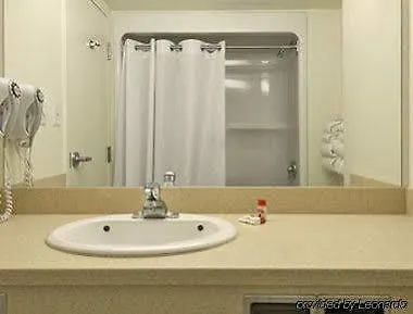 فندق سوبر 8 ميسيساوغا ميسيسوجا